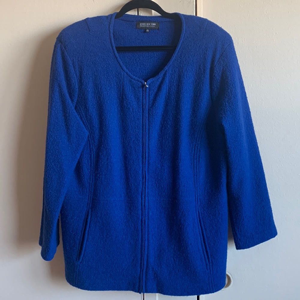 Jones New York  Beautiful blue jacket